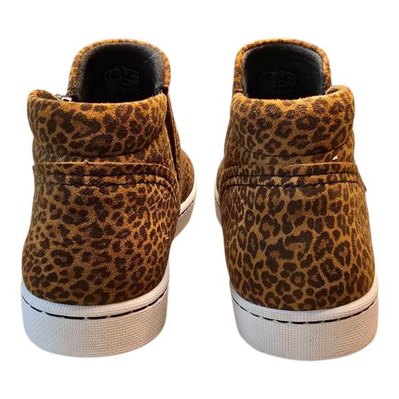 Clarks Pawley Adwin Sneaker Womens Size 6.5M Leopard Print Rockabilly Casual - Picture 7 of 10